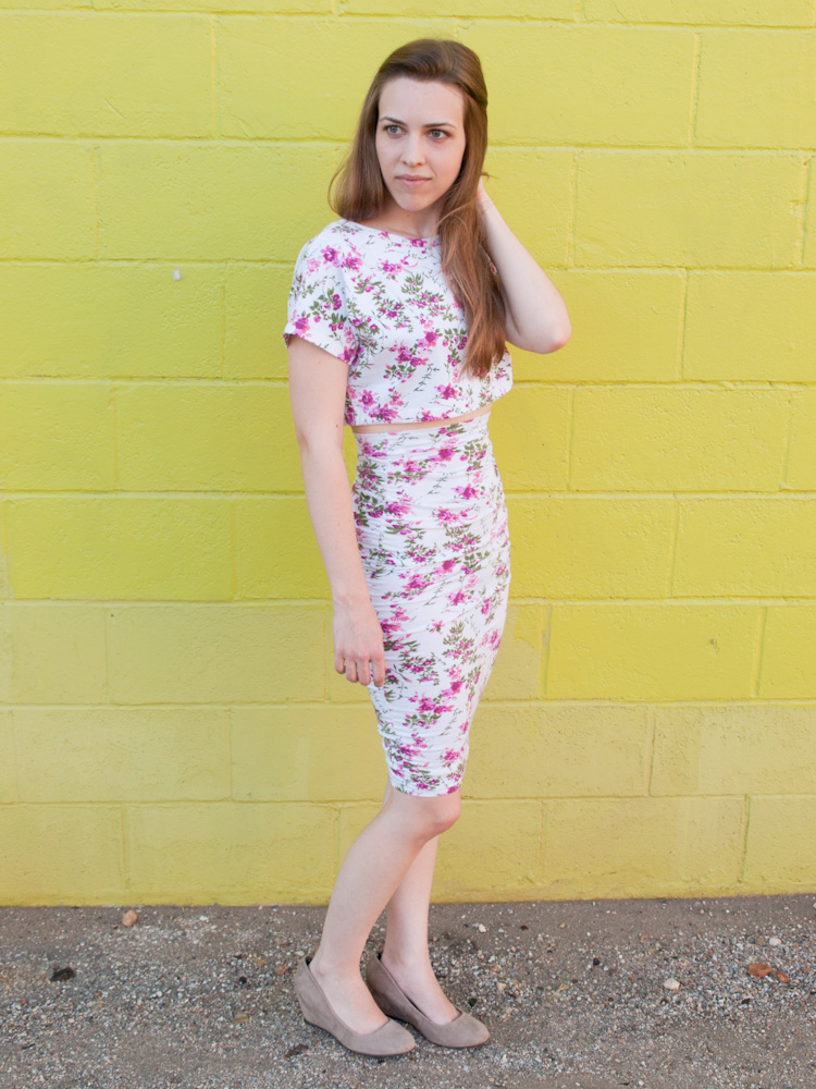 yellow skirt outfit variations